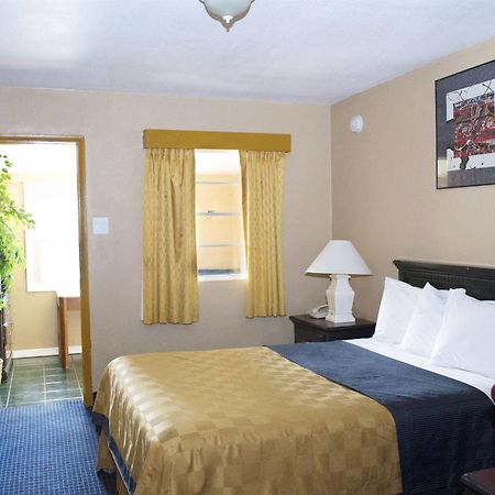 Travelodge By Wyndham Northern Arizona University Downtown Flagstaff Luaran gambar